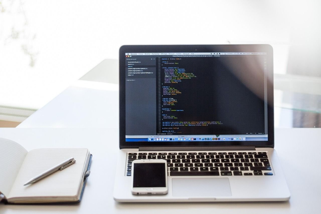 Prompt Patterns That Survive Real Work